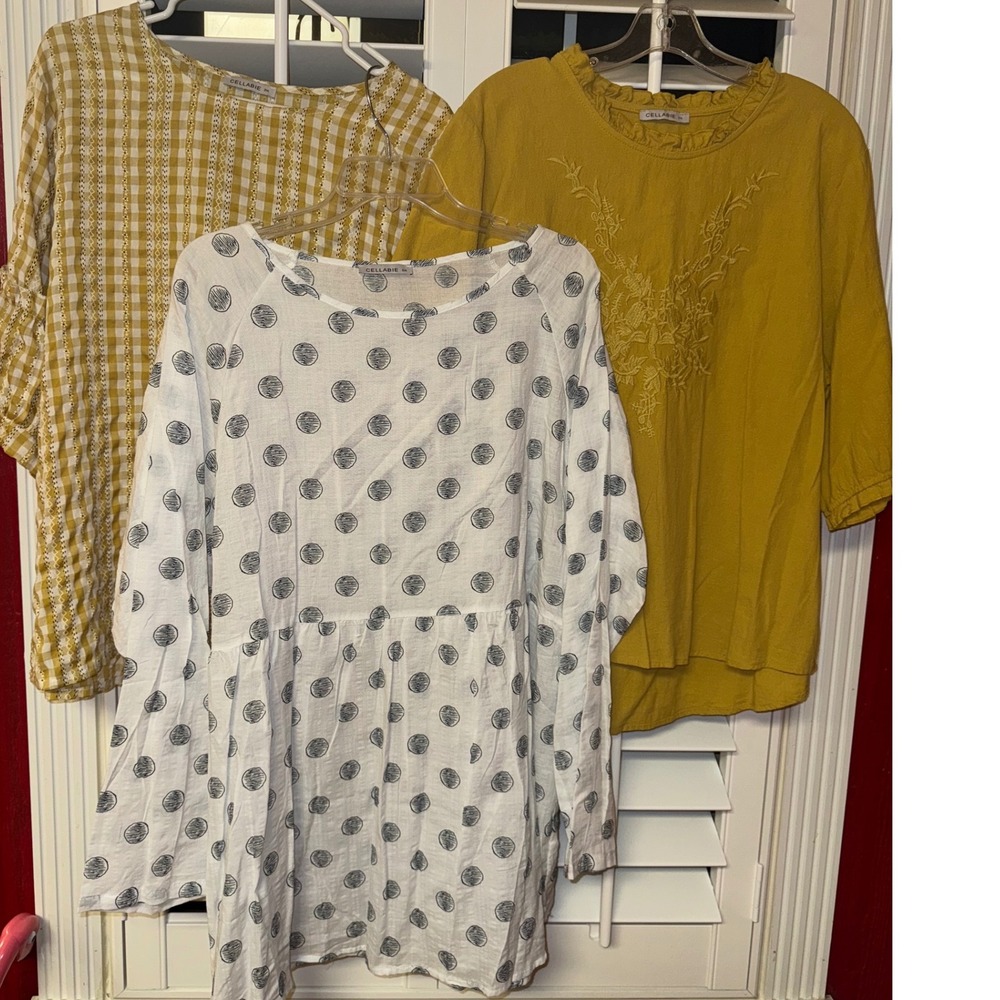 Women's Cellabie Tops Bundle of 3 Blouses Size 2XL Long Sleeve  Three Quarter
